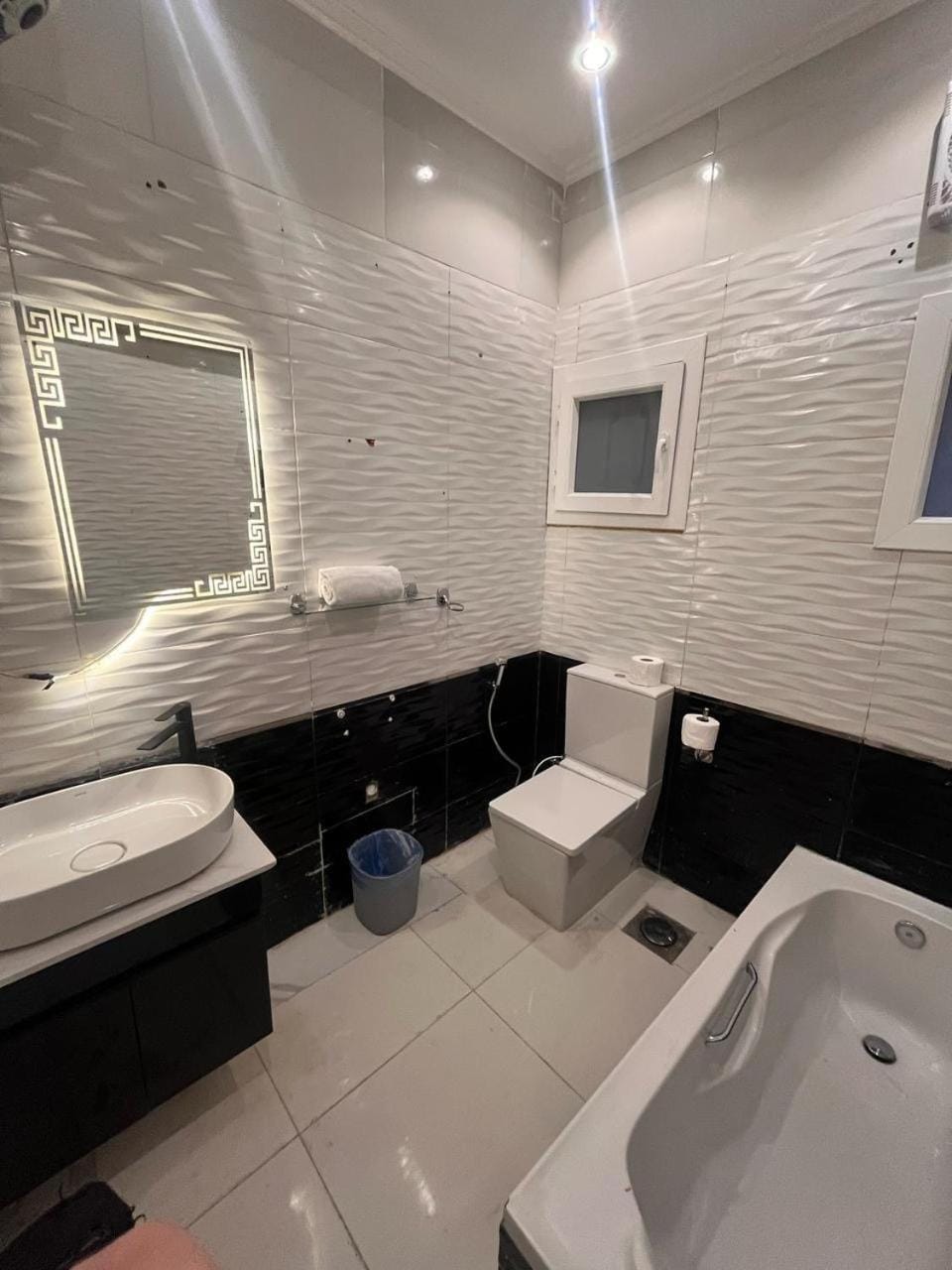 Zamalek 2BR affordable Apartment in Cairo