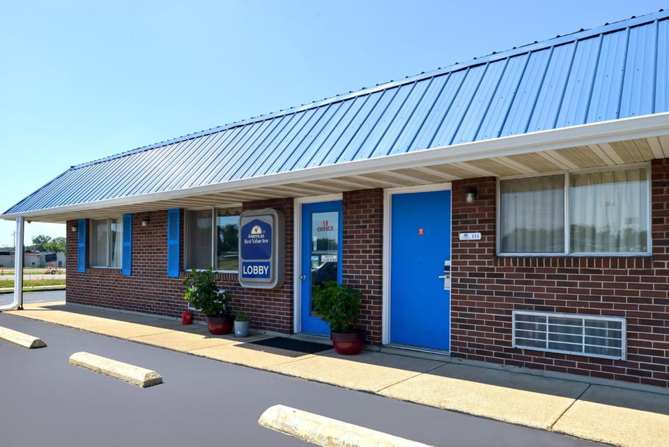 Property building, Facade/entrance