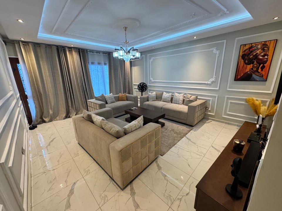 Learn Life Private Residence Apartment in Douala