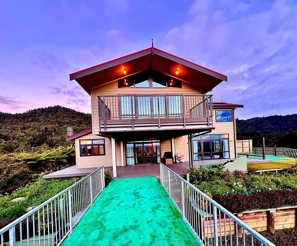 Property building, Natural landscape