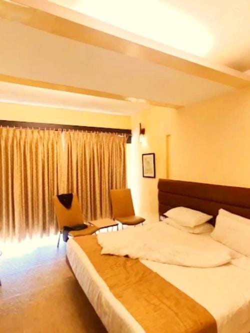 Ekaantam Hotel in Maharashtra