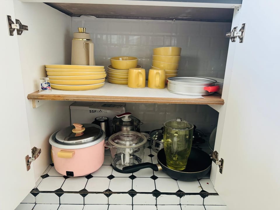 Food, stove