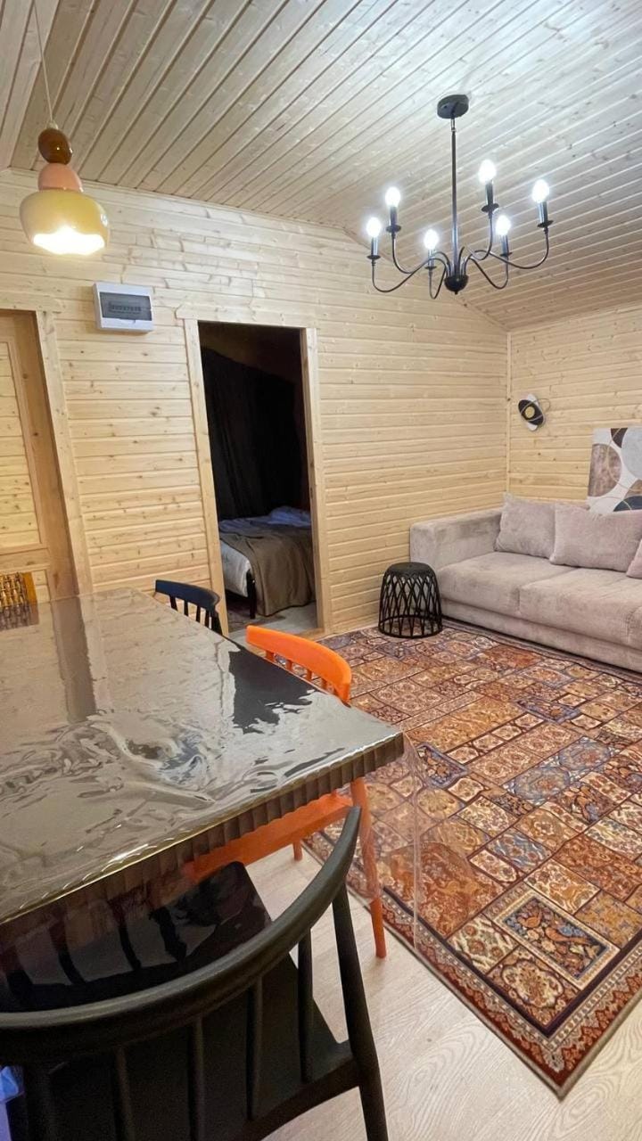 Living room, Photo of the whole room, Seating area, Dining area