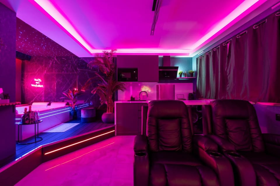 Toulouse Love room, suite avec spa privatif Apartment in Toulouse