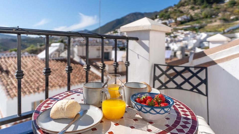 Casa Pegelow by Casitas Select Apartment in Frigiliana