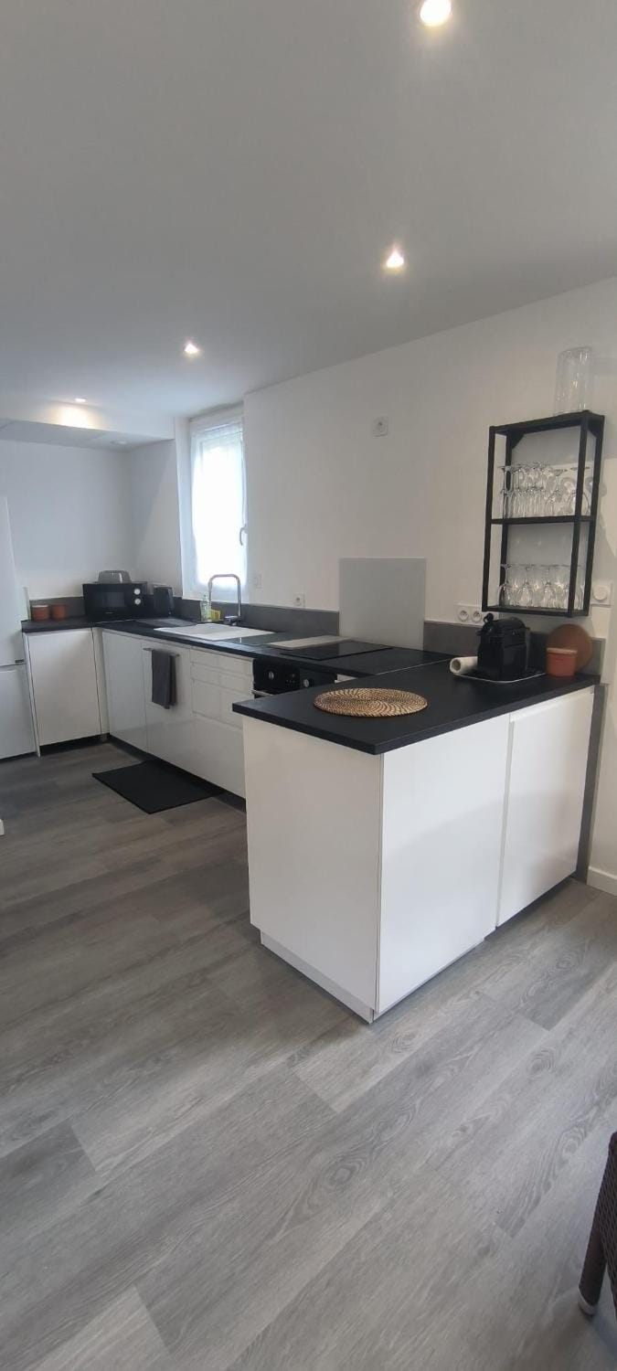 Appartement Emplacement Numéro1 Sanary - Plage et port à pied Apartment in Sanary-sur-Mer