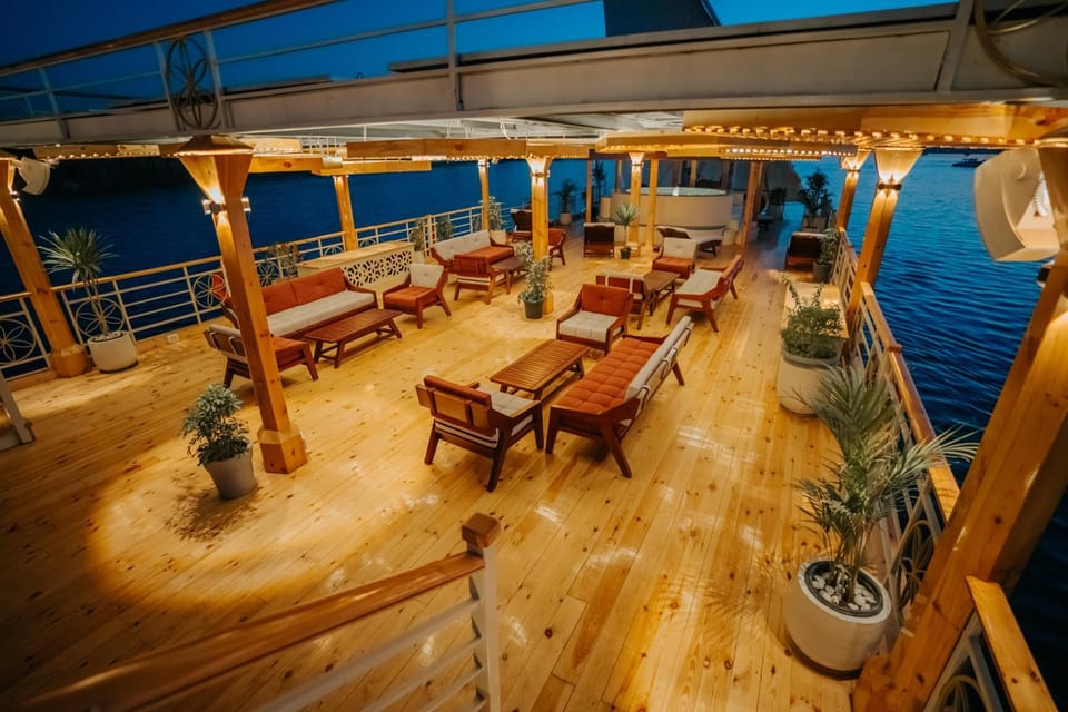 Natural landscape, Seating area, Lake view, River view