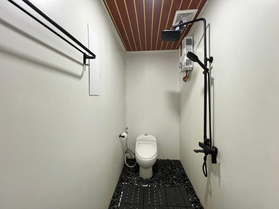 Toilet, Bathroom