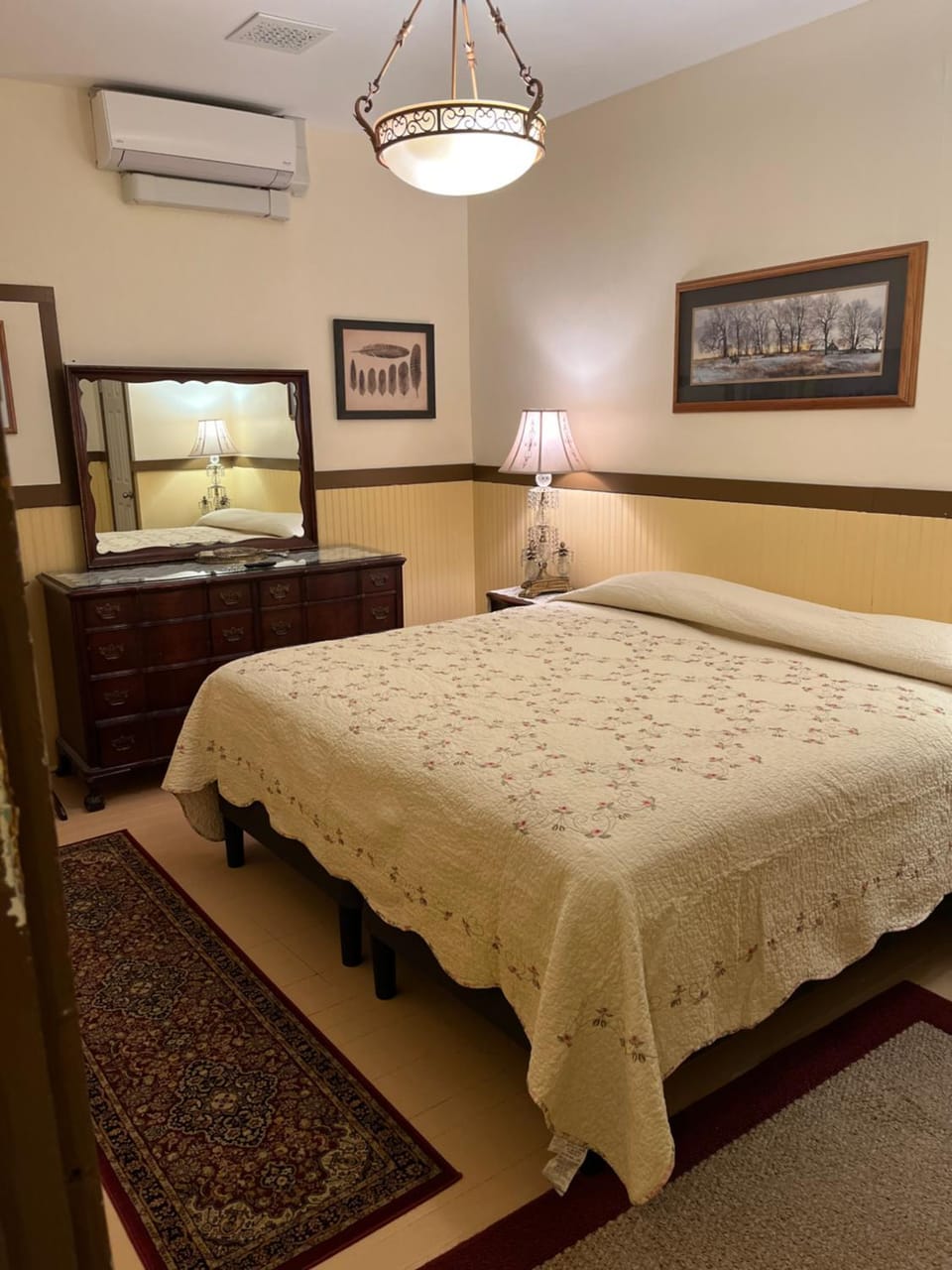 Historic Capitol Hotel Vacation Suites Downtown Apartment in Buffalo