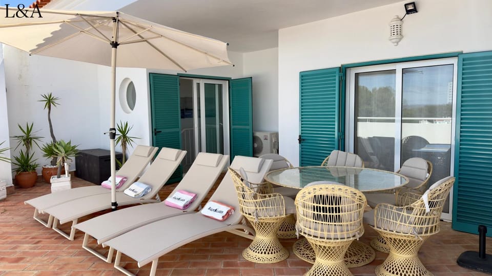 Balcony/Terrace, Seating area, sunbed