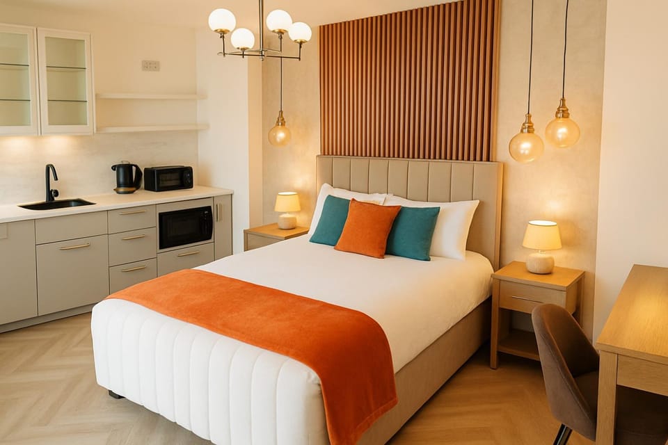 Photo of the whole room, Bedroom