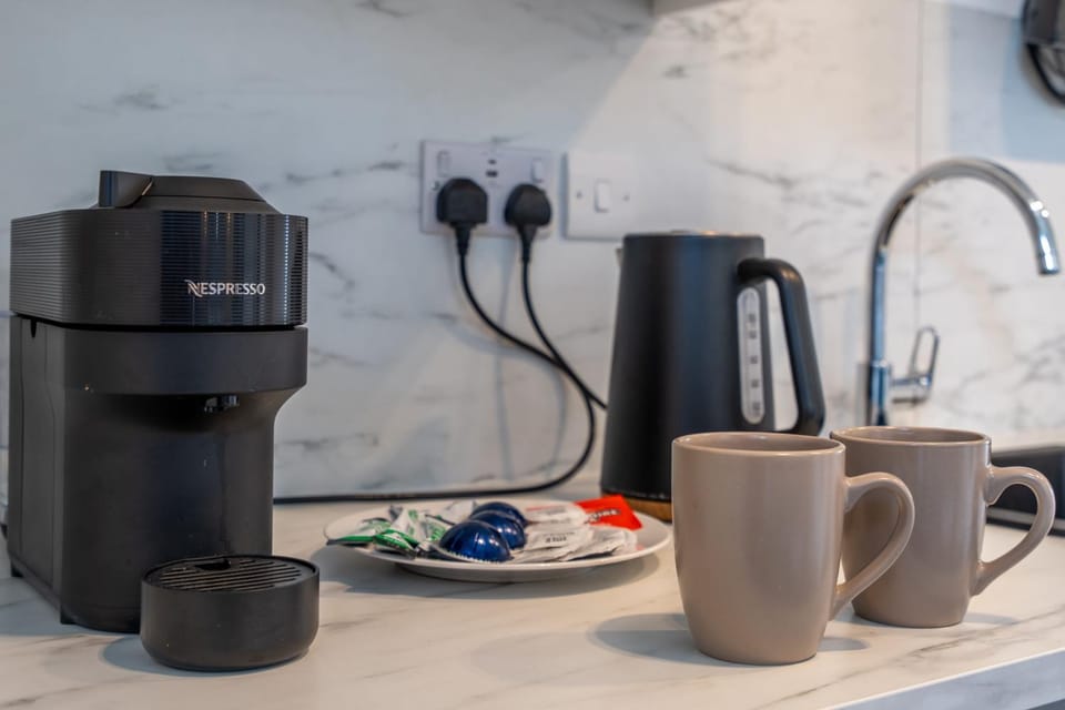 Coffee/tea facilities, Kitchen or kitchenette