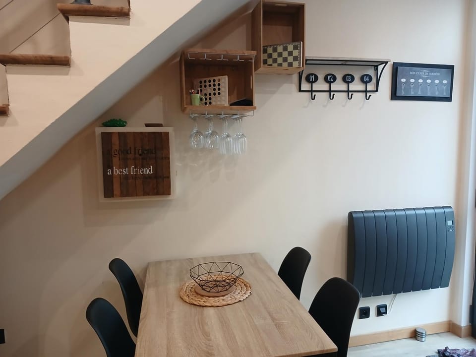 Duplex 4 Personnes 5 Minutes a pied du petit port et 10 Minutes de la plage Apartment in Le Havre