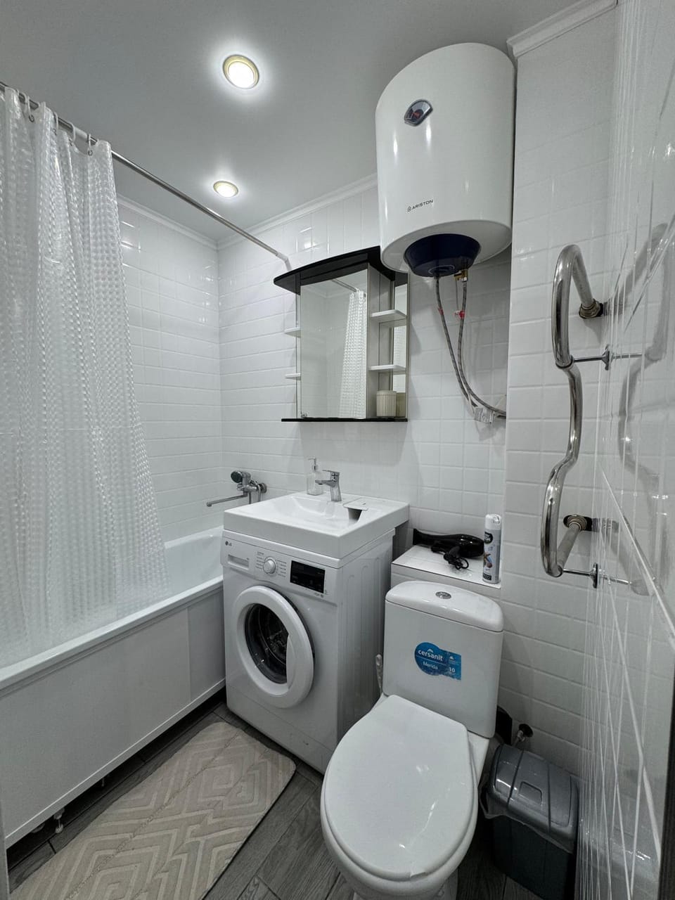 2х комнатная квартира в центре 5 мест Apartment in Kazakhstan