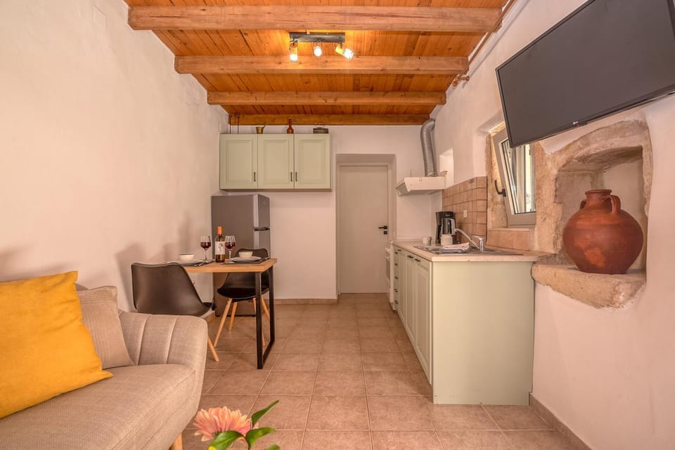 TV and multimedia, Living room, Dinner, kitchen