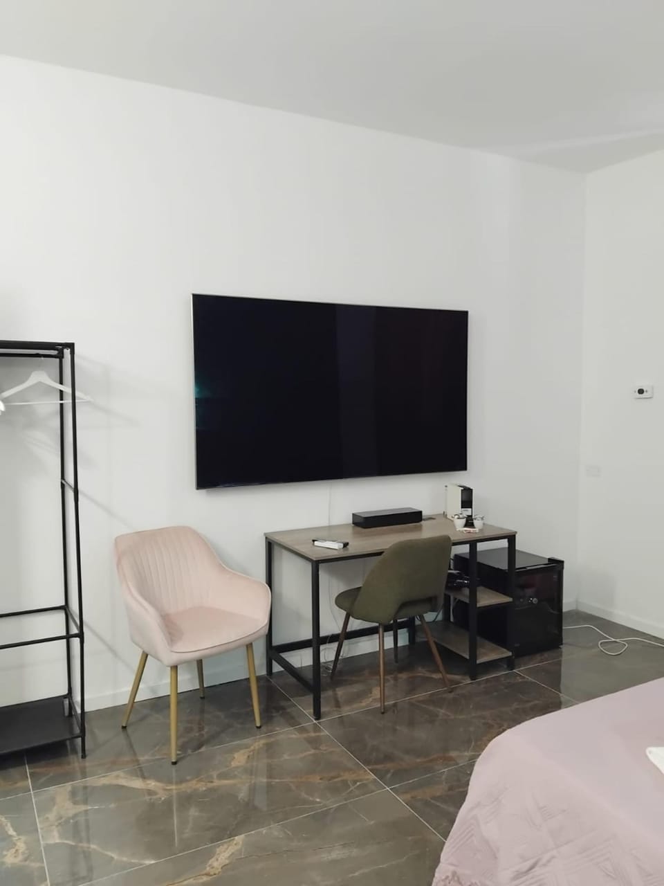 TV and multimedia, Bedroom