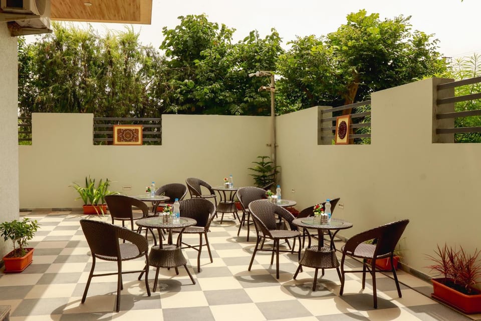 Hotel Hillcrest Udaipur - Crafted For Comfort Hotel in Udaipur