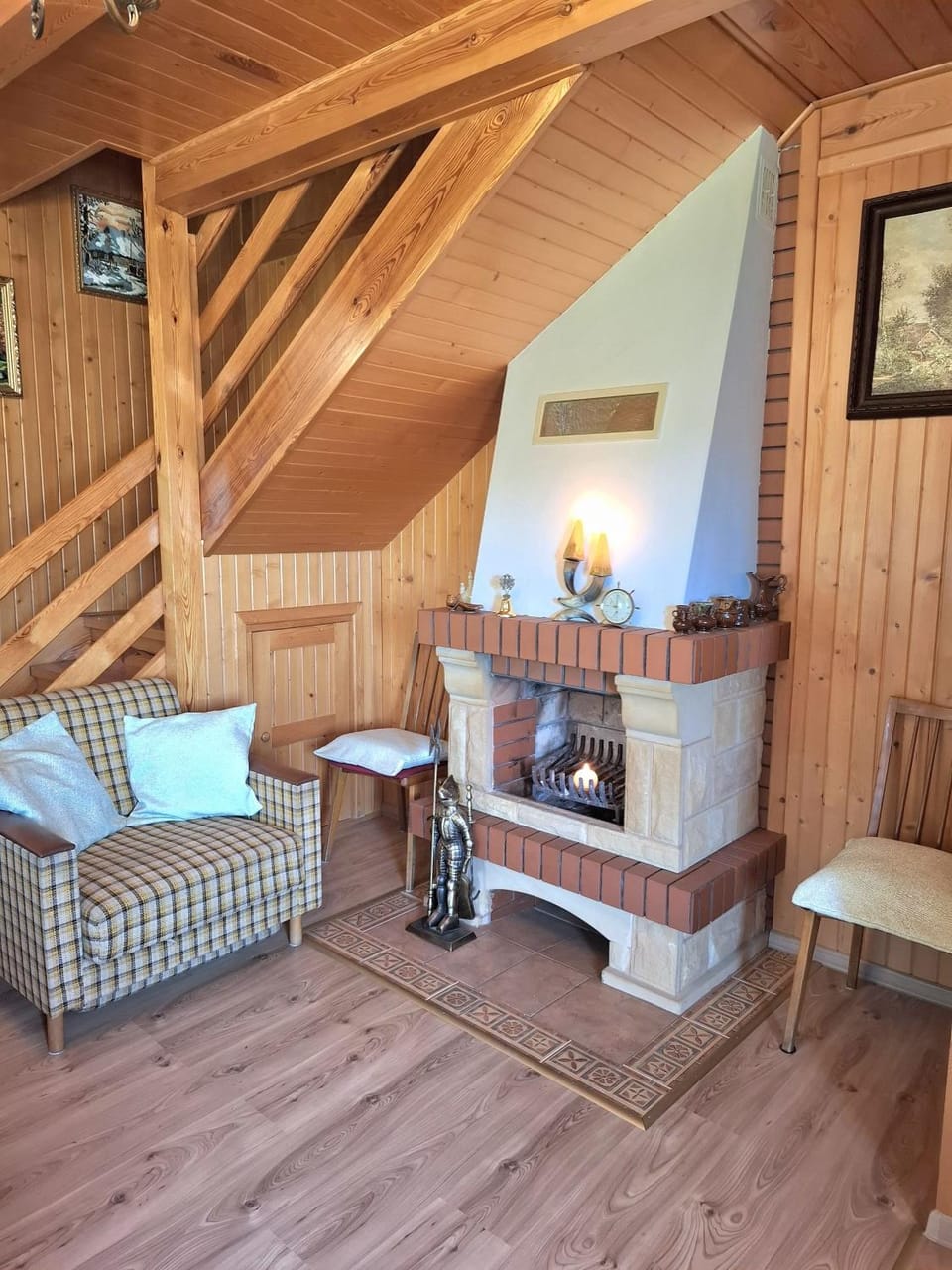 Living room, Seating area, fireplace, fireplace