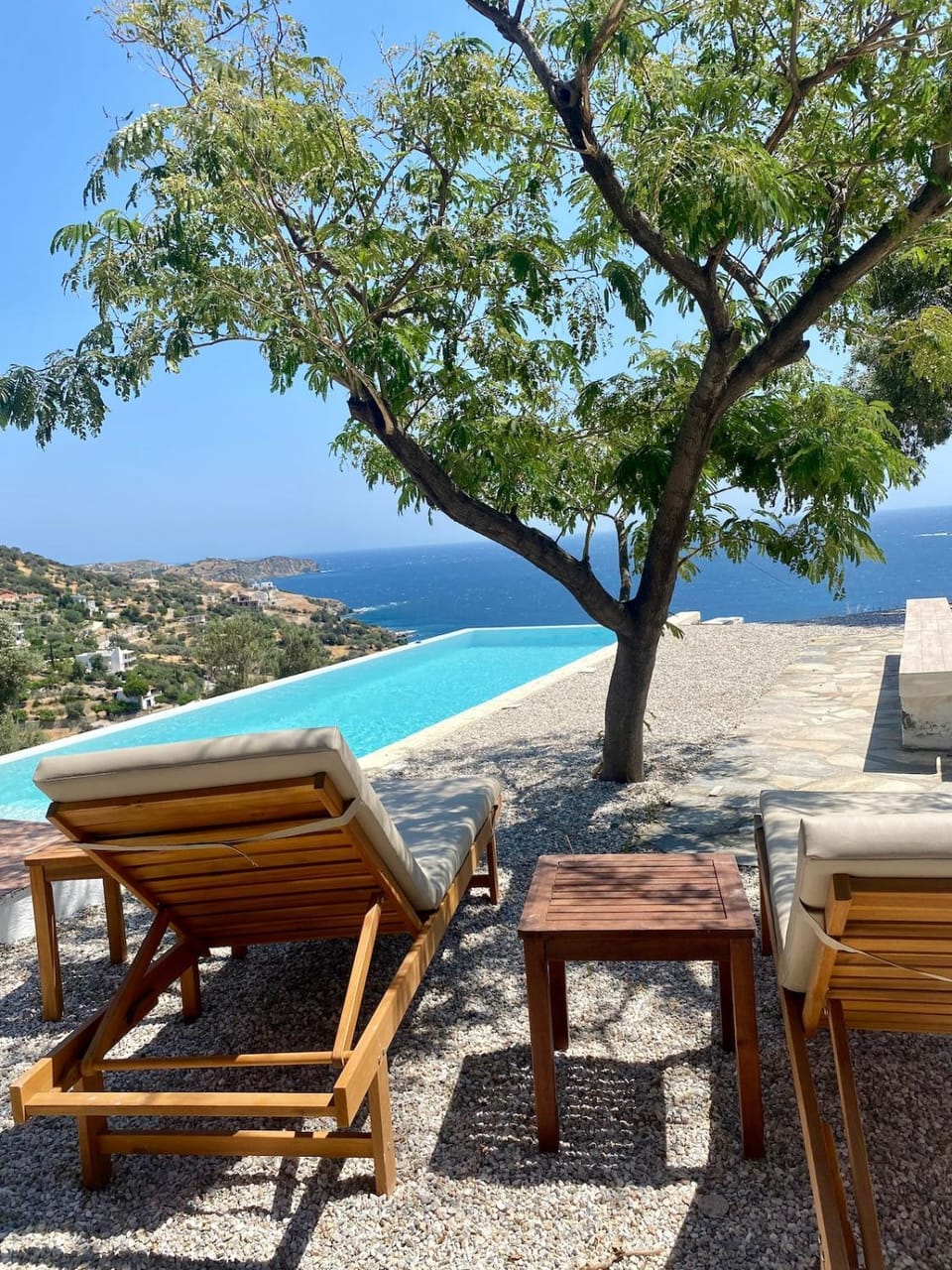 Natural landscape, Seating area, Dining area, Sea view, sunbed
