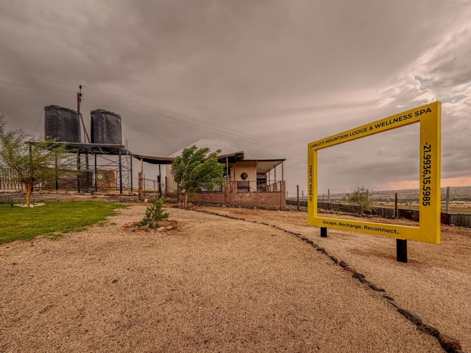 Carlo's Mountain Lodge Farm Stay in Namibia