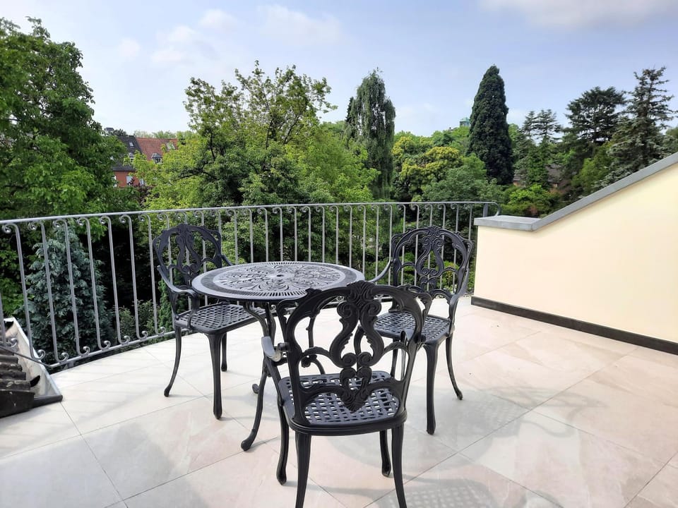View (from property/room), Balcony/Terrace