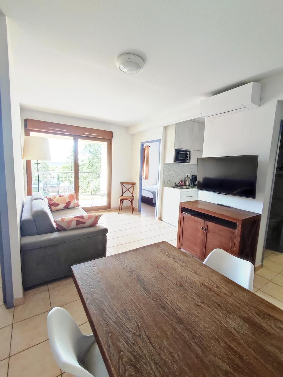 Appartement avec grande terrasse au centre ville d'Uzès Apartment in Uzes