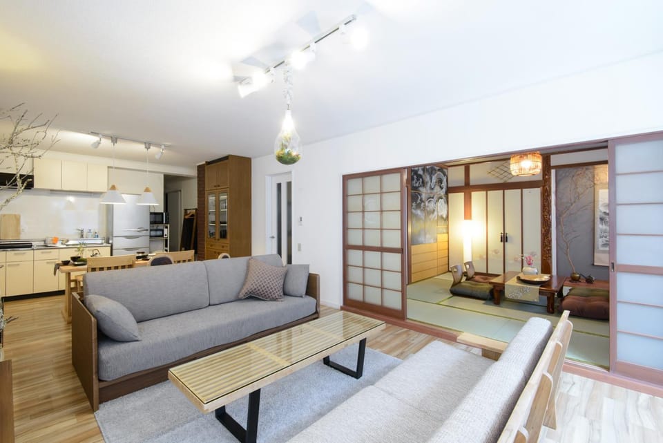 HH House Sapporo Apartment in Sapporo