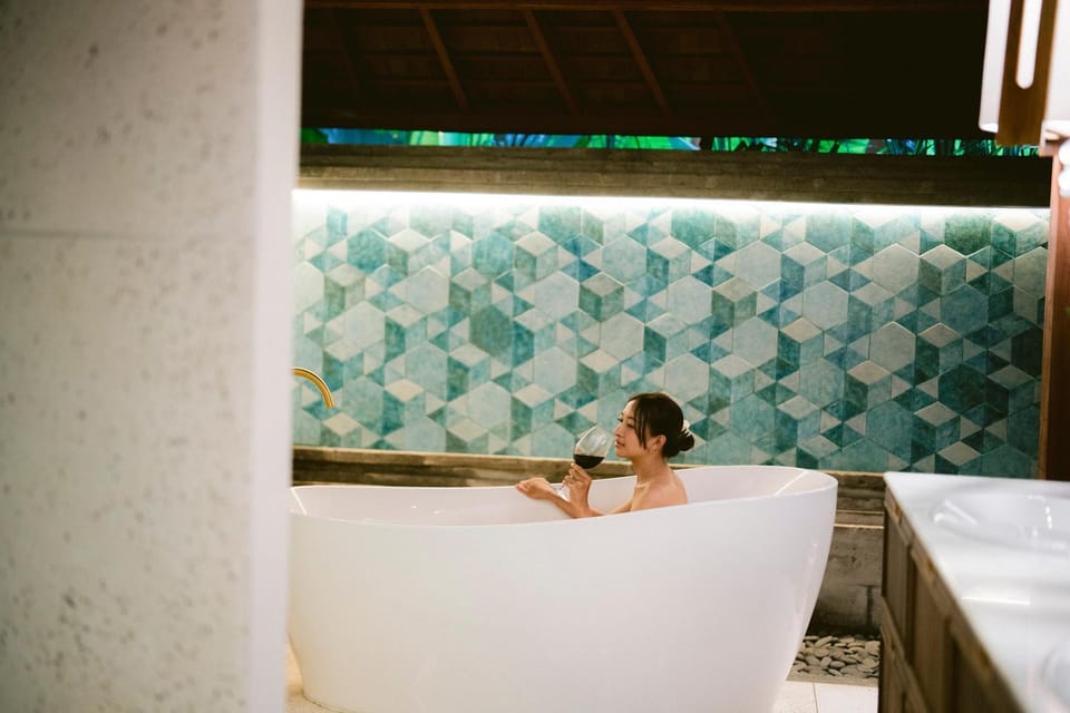 Bathroom, Bath