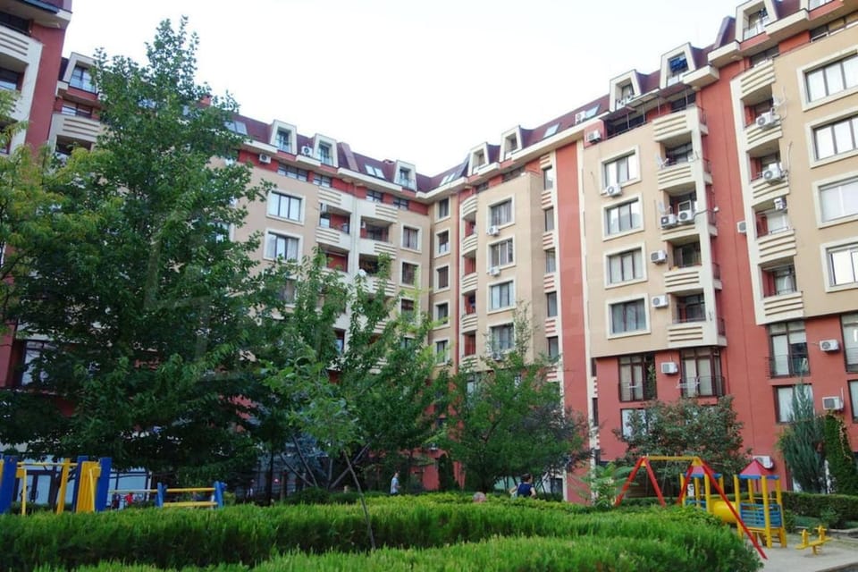 Children play ground, Garden, Garden, Street view