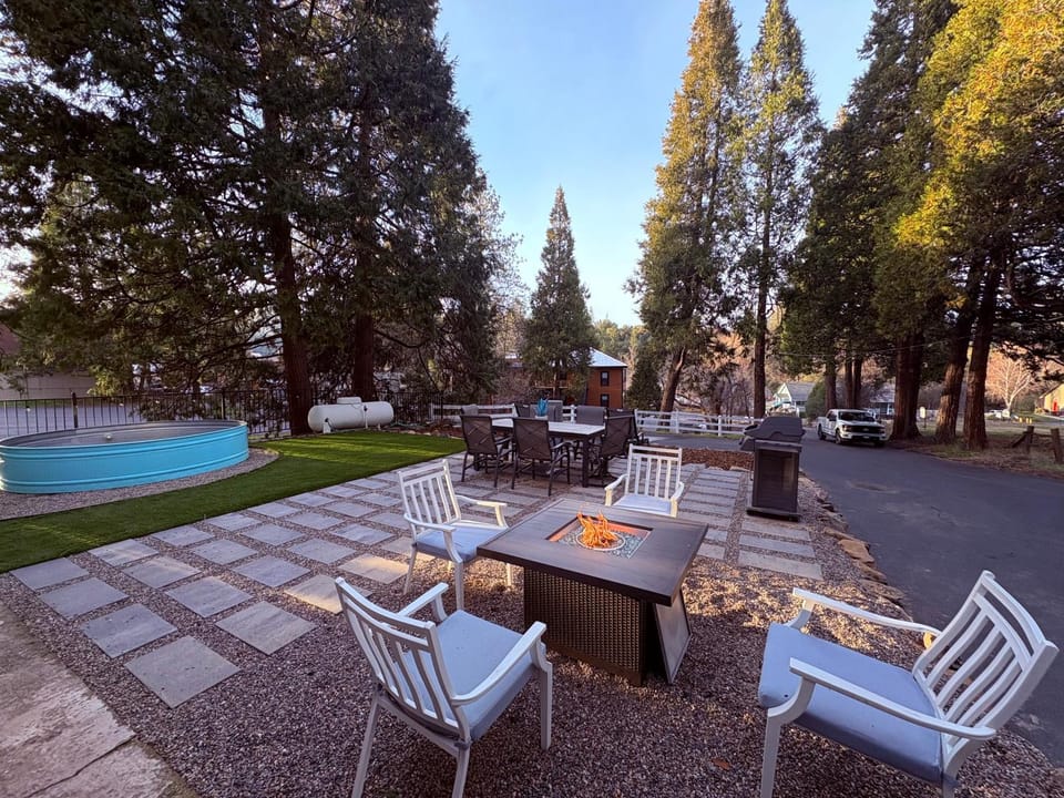 Downtown-Pool,Firepit,Trees, WFH-No gate fee like PML House in Groveland