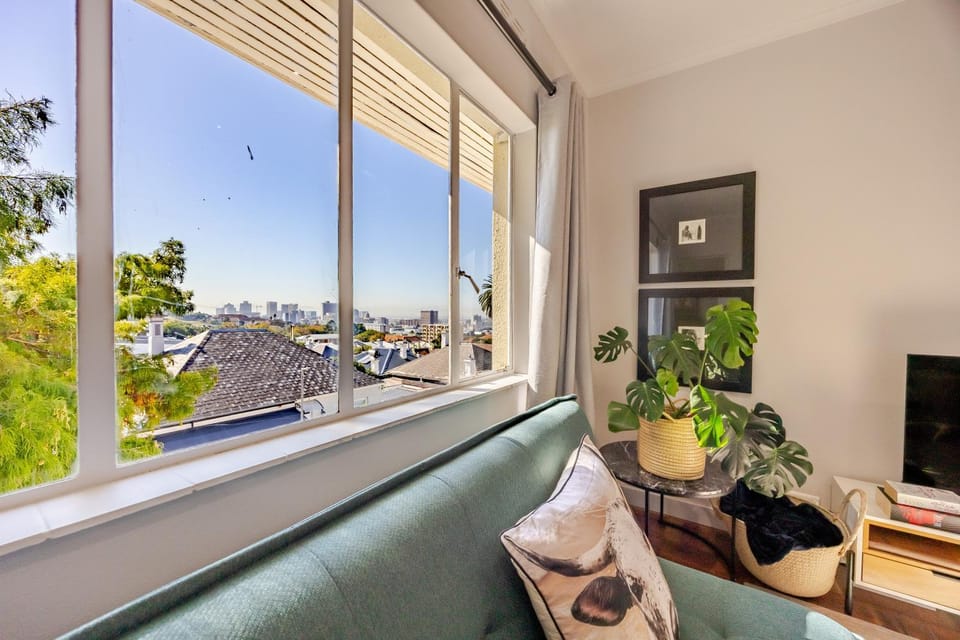 View (from property/room), Living room, Seating area