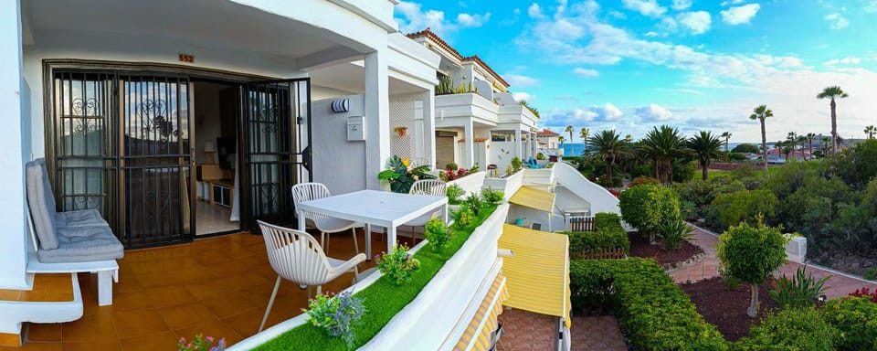 Property building, Patio, Day, Garden, View (from property/room), Balcony/Terrace, Garden view
