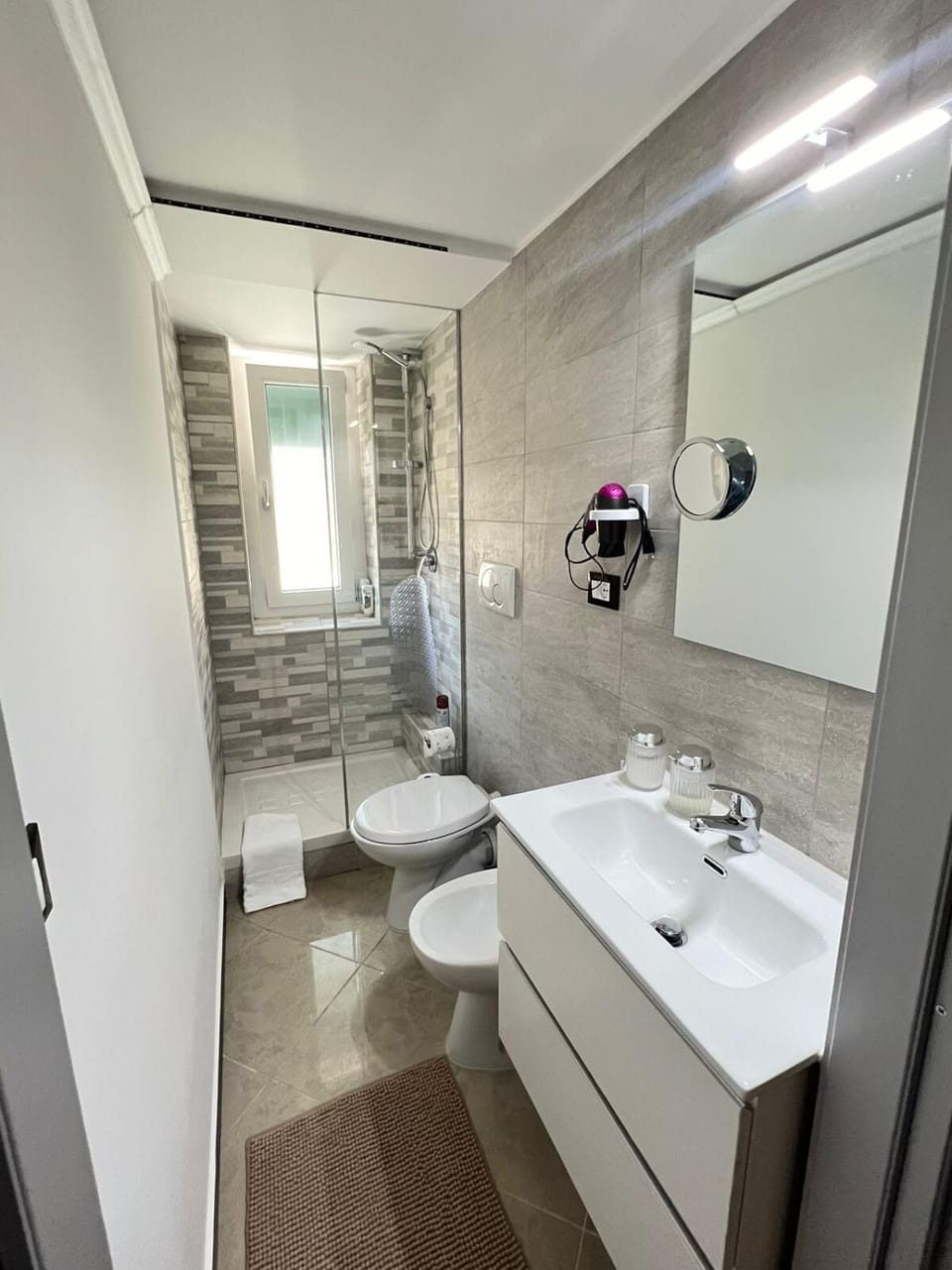 Shower, Toilet, Bathroom, bidet