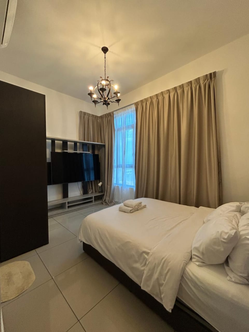 IOI Retreat at Conezion near IOI City Mall-Free Netflix Apartment in Putrajaya