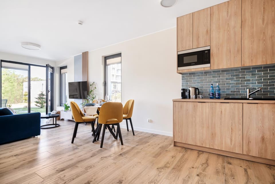 Kitchen or kitchenette, Seating area