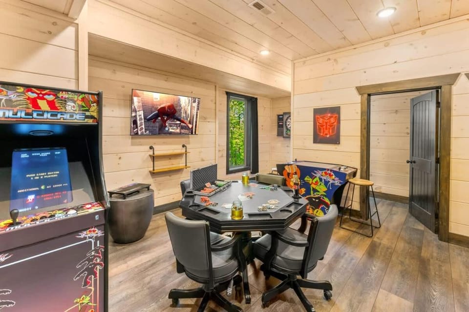 Ridgetop Hideaway House in Pigeon Forge