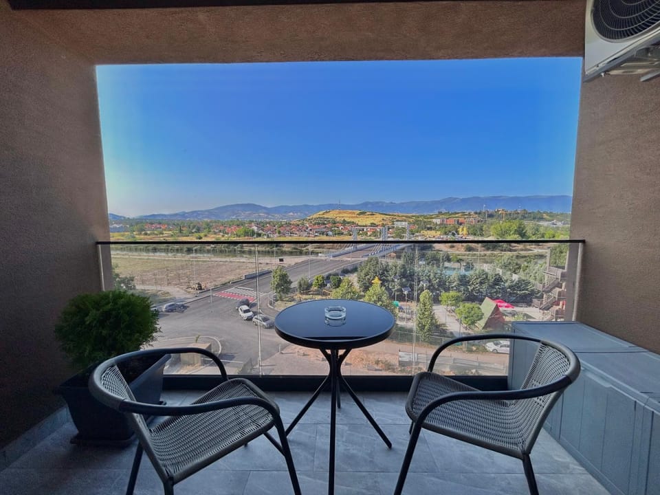 Natural landscape, View (from property/room), Balcony/Terrace