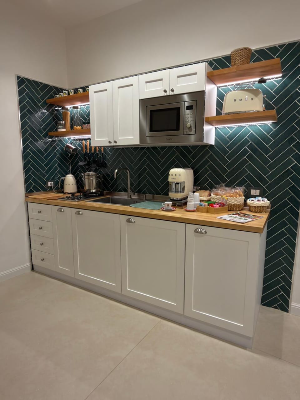 Kitchen or kitchenette, stove