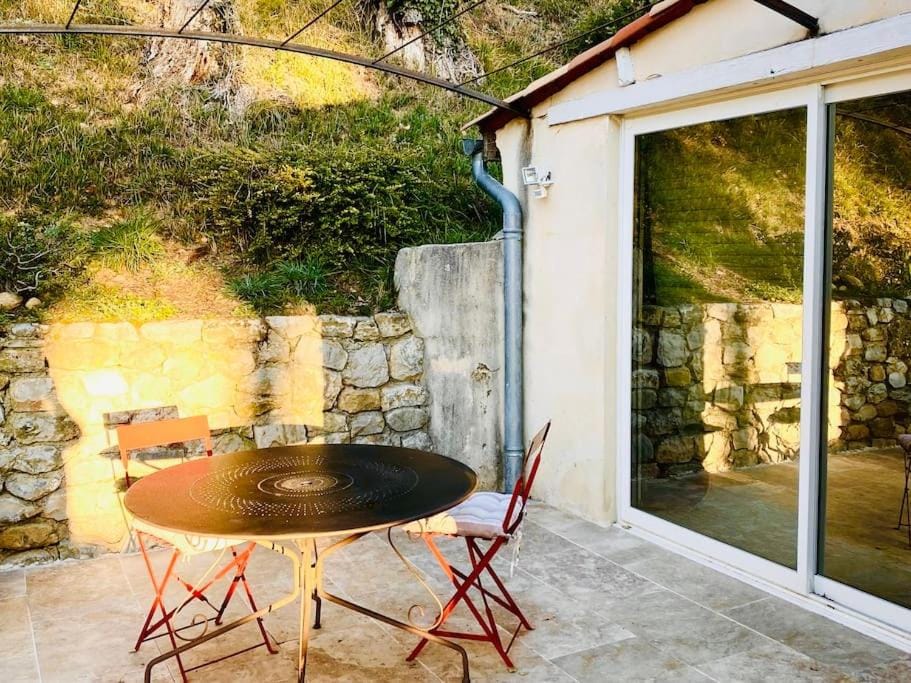 Villeneuve Ravissante suite à 10mn de Forcalquier Apartment in Provence-Alpes-Côte d'Azur