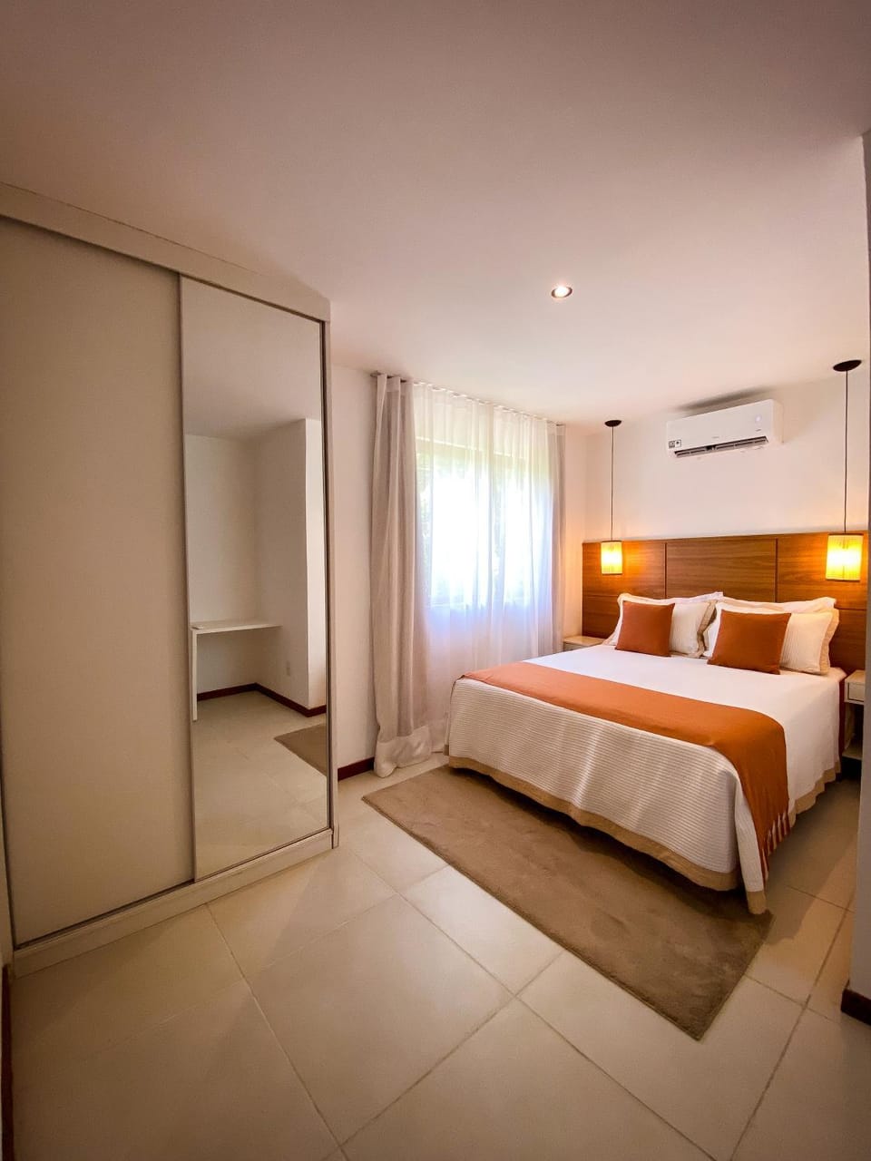 Bed, Photo of the whole room, Bedroom, wardrobe, air conditioner