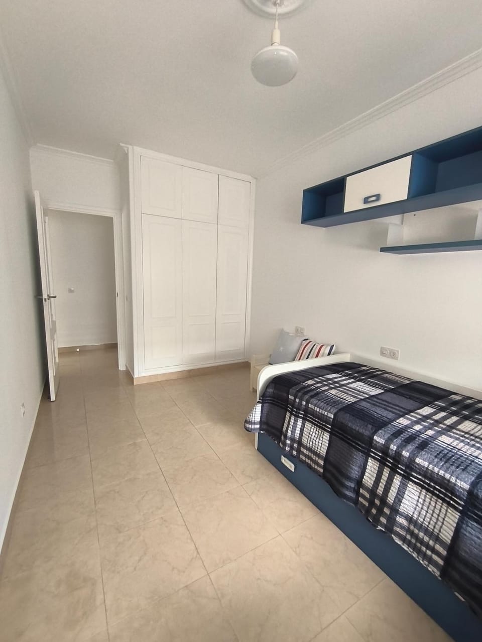 Bed, Bedroom, wardrobe