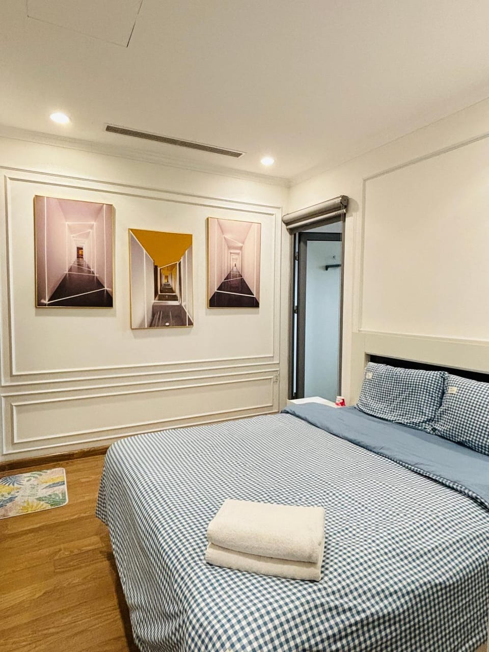 Lily's House Apartment in Hanoi