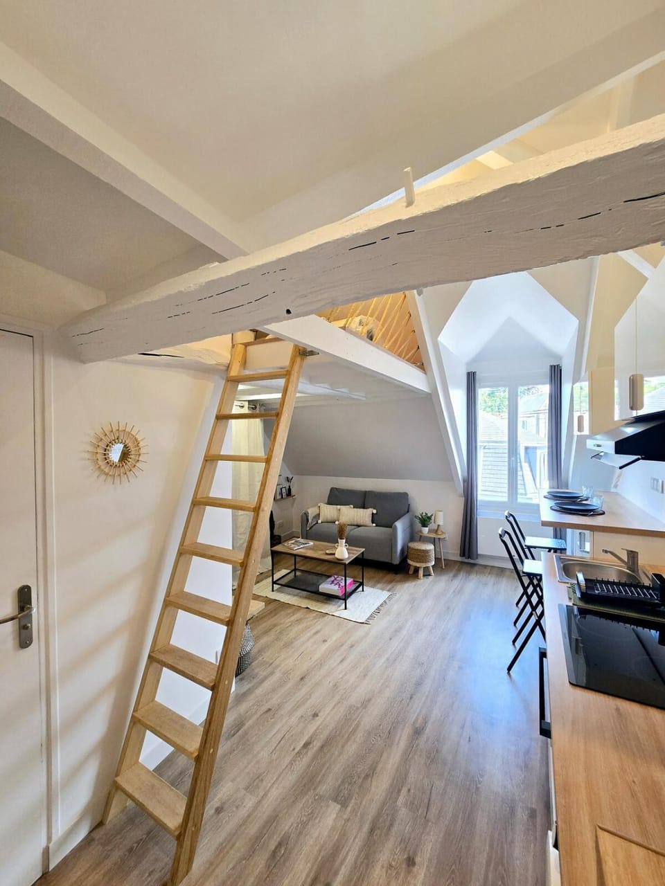 Le Petit Pontoise Apartment in Pontoise