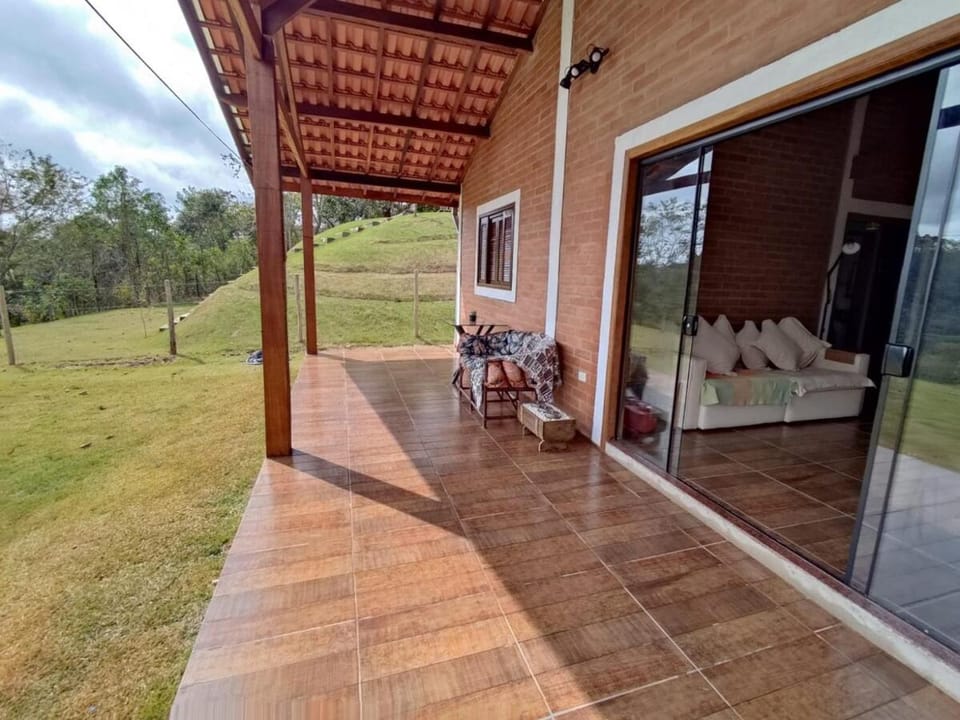Casa Vieira House in Santo Antônio do Pinhal