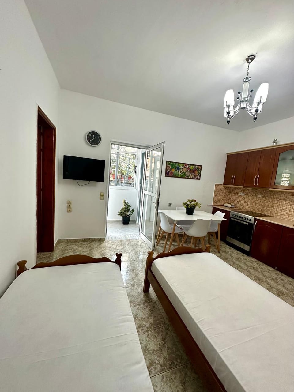 Chris apartament 2 Bed and Breakfast in Tirana County, Albania