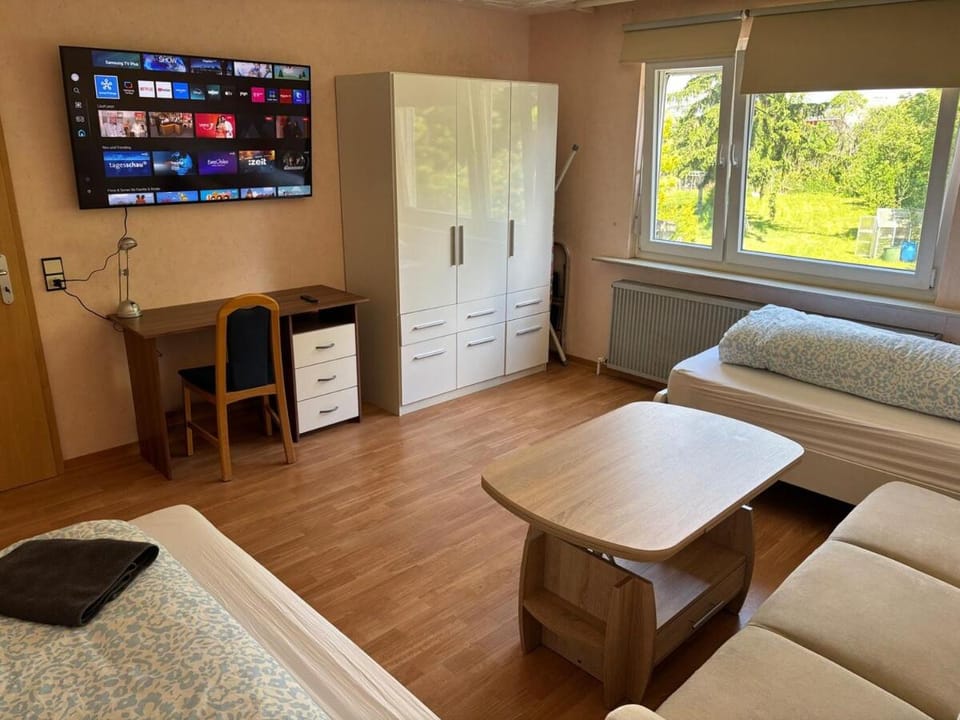 CityLoft Kassel 3 - Zentrale Unterkunft für Gruppen bis 6 Personen - Balkon - Netflix - Parkplatz Apartment in Kassel