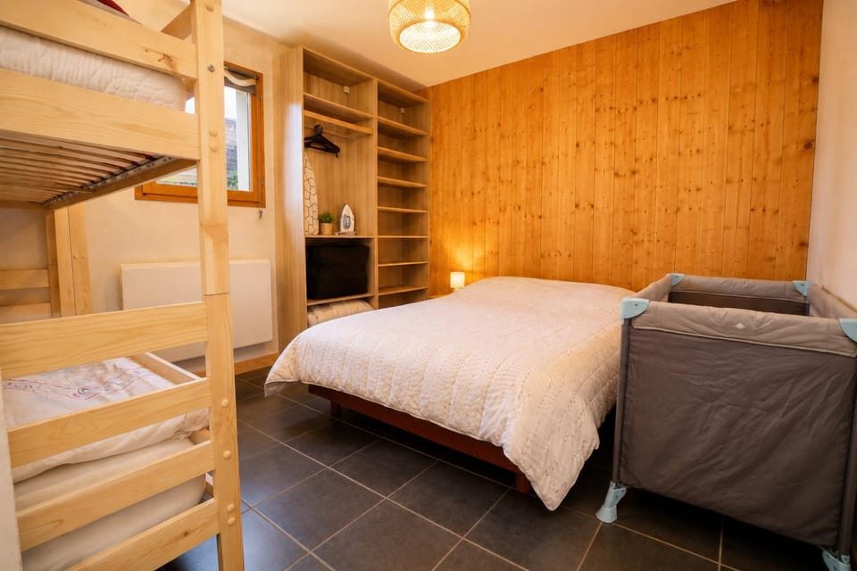 L'écrin des Epicéas appartement 4 à 6 personnes Apartment in Jura