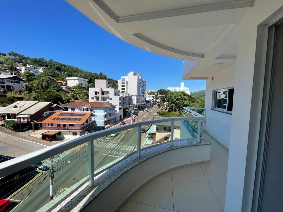 Lindo apartamento central em Piratuba Apartment in State of Santa Catarina