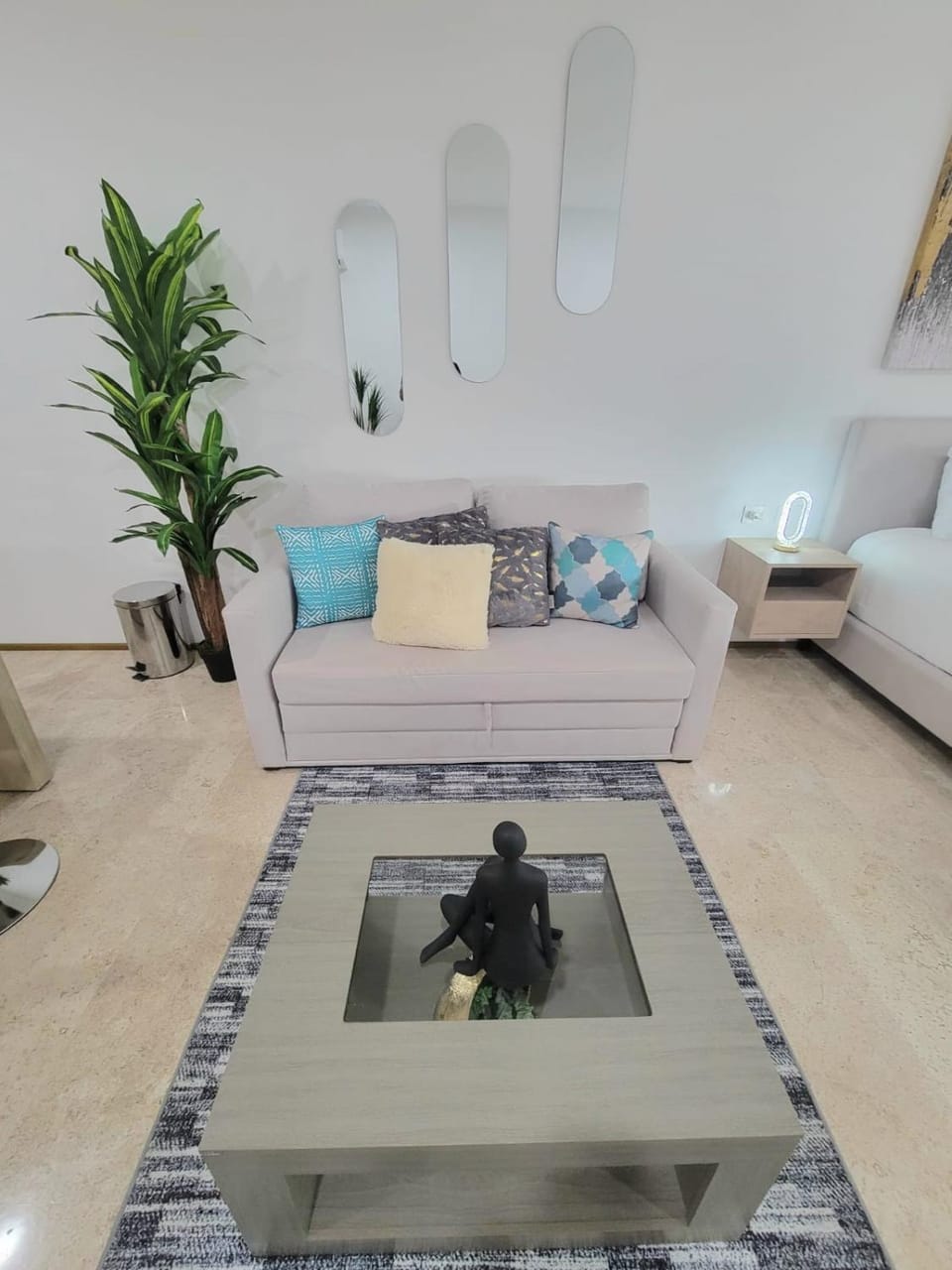 Living room, Seating area