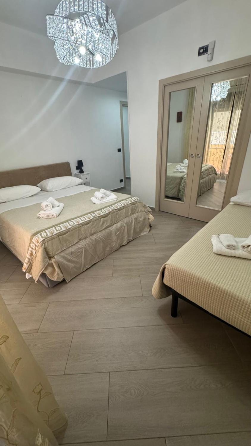 TV and multimedia, Balcony/Terrace, Bedroom, heating, air conditioner